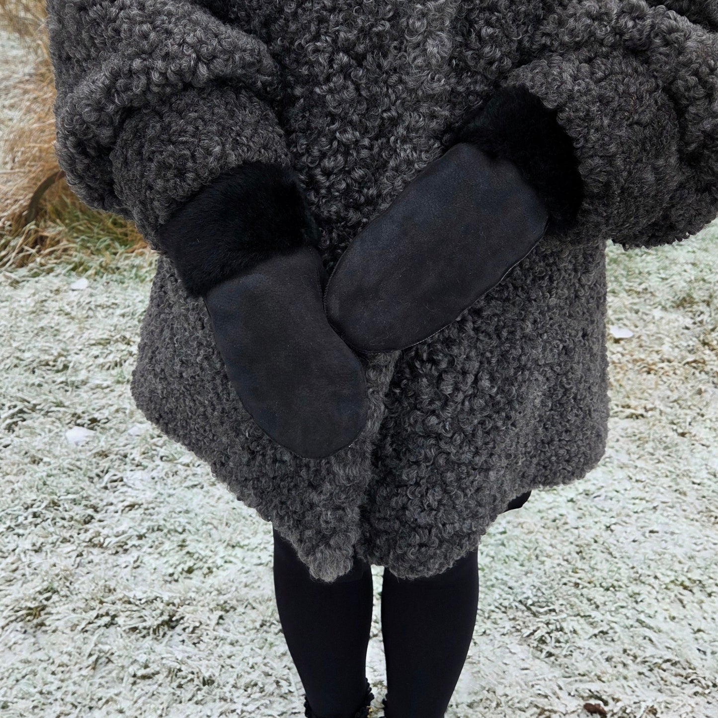 Fårskinnsvantar Handgjorda Svarta