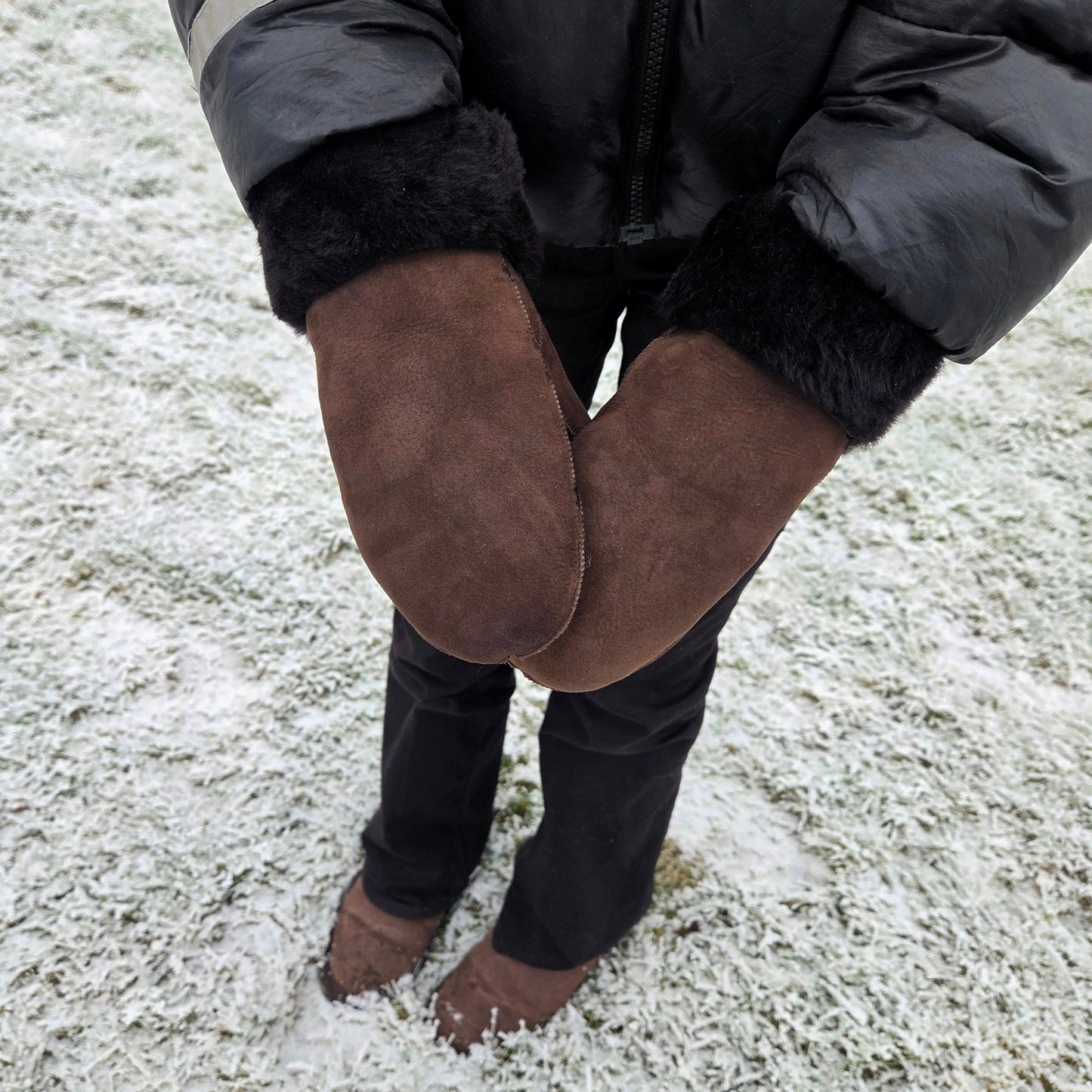 Fårskinnsvantar Handgjorda Bruna